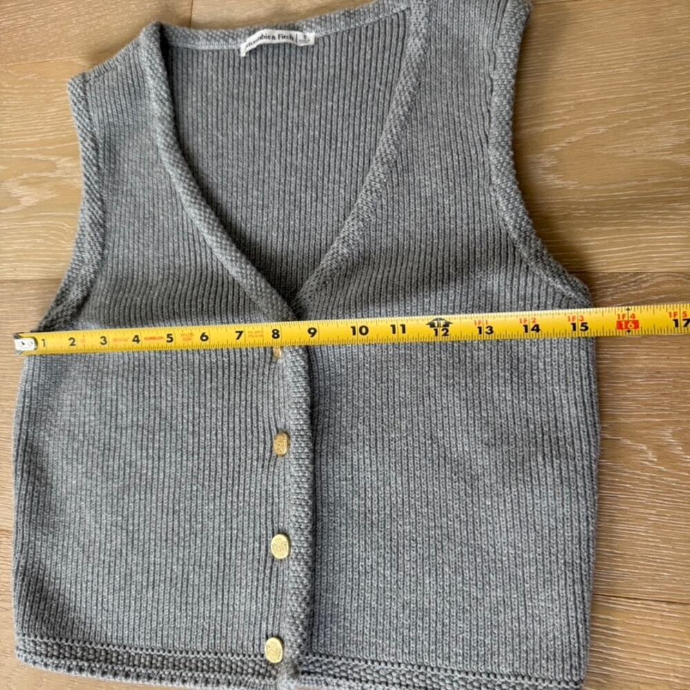 Abercrombie & Fitch Mara Grey Ribbed Knit Sweater Vest Old Money Sz S - Picture 4 of 6